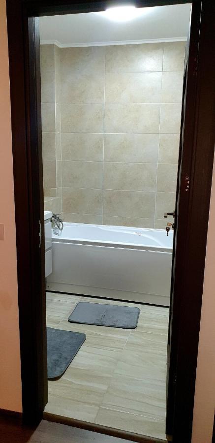 Ferienwohnung Apartament Max Mamaia Nord Năvodari Exterior foto